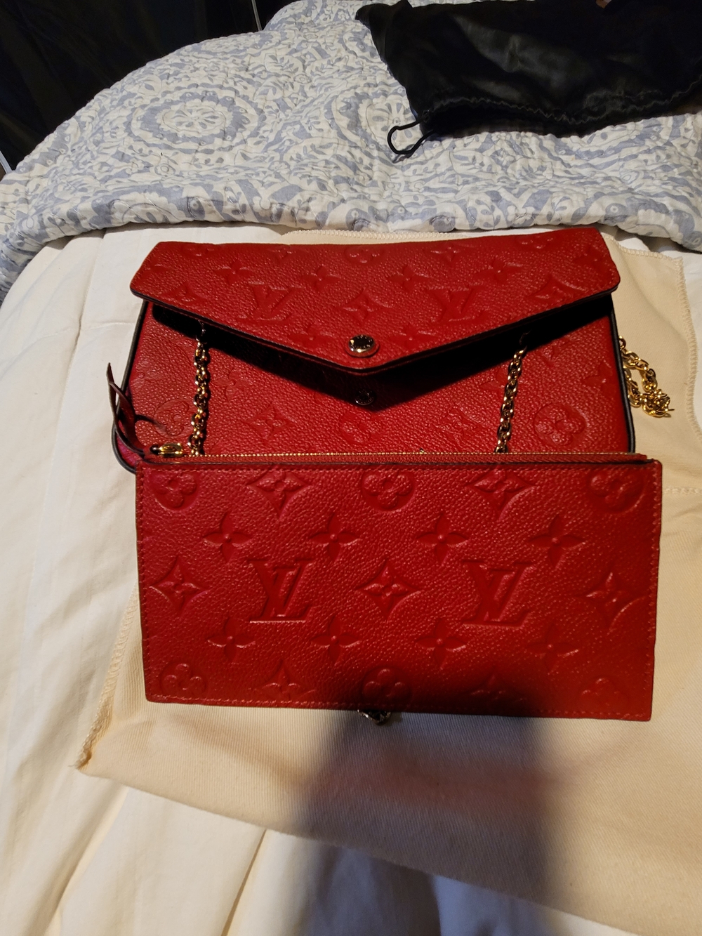 Louis Vuitton Felicie  Red Monogram Envelope Chain  Crossbody Bag Wallet - Picture 5 of 5